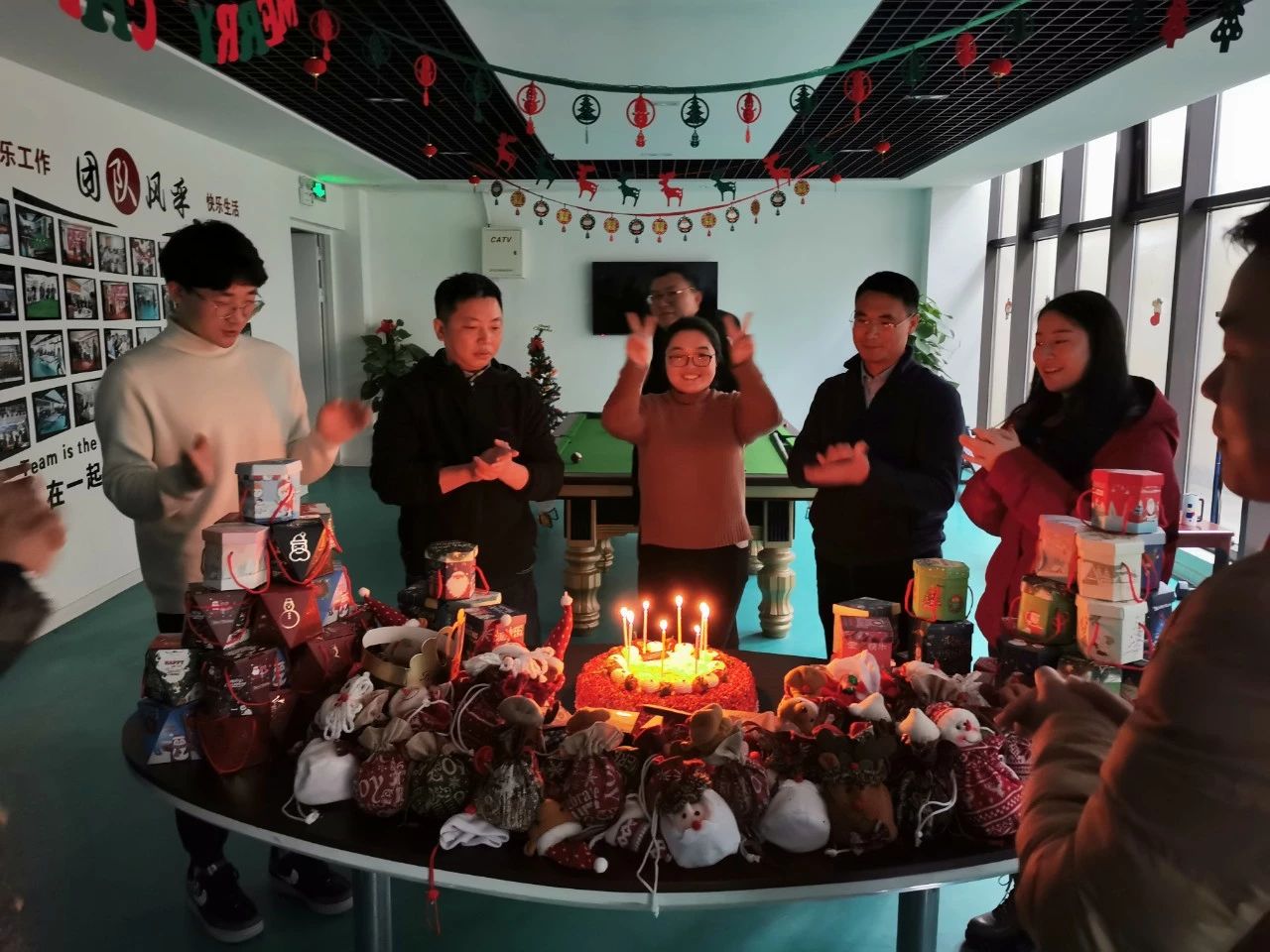 圣誕主題生日趴 | 濃情暖意平安夜，誕愿有你共前行