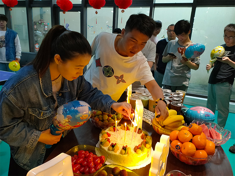 員工集體生日會｜溫馨五月，感恩有你，攜手同行