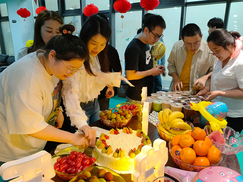 員工集體生日會｜溫馨五月，感恩有你，攜手同行