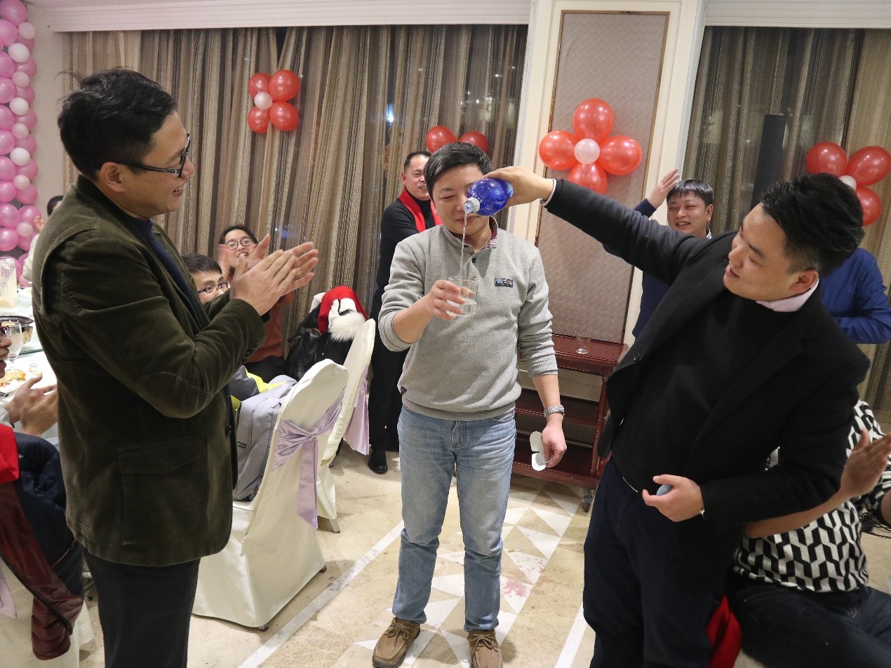 新聞 | “不忘初心創(chuàng)輝煌，牢記使命迎挑戰(zhàn)”寶開年會系列活動報道
